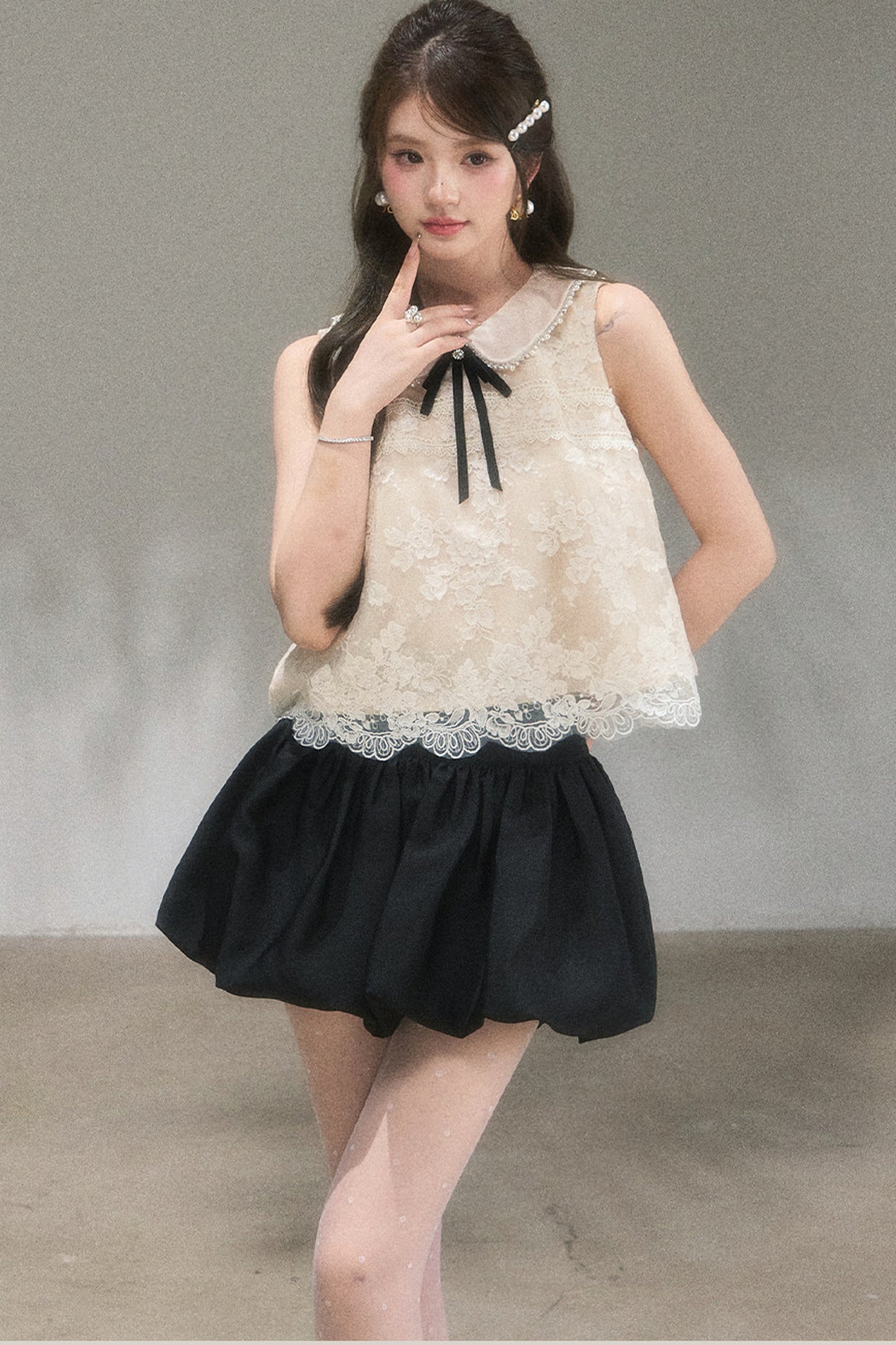 Doll Collar Lace Top and Floral Skirt Set-Up