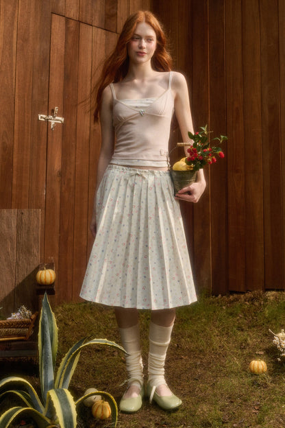 Hoodie and Pleated Skirt Set-Up