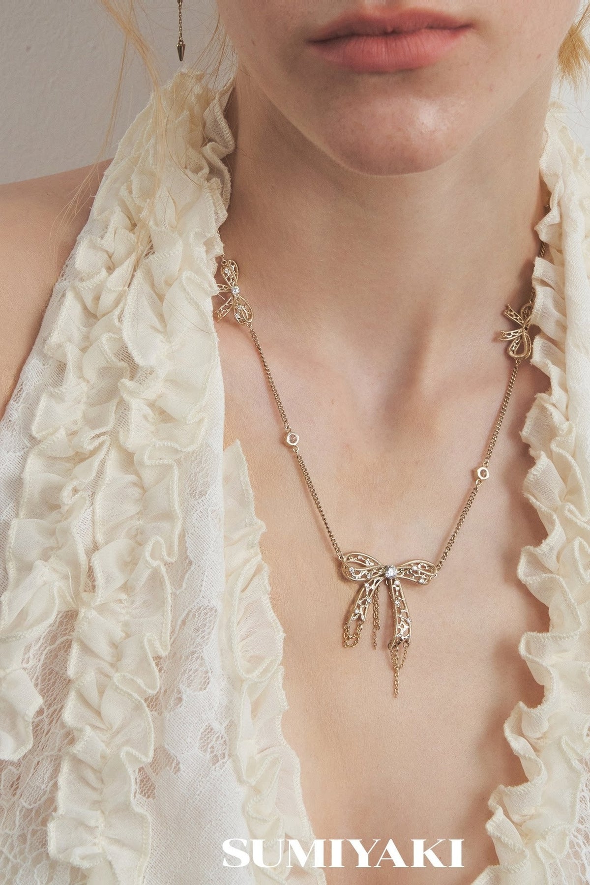 Lace Bow Clavicle Necklace