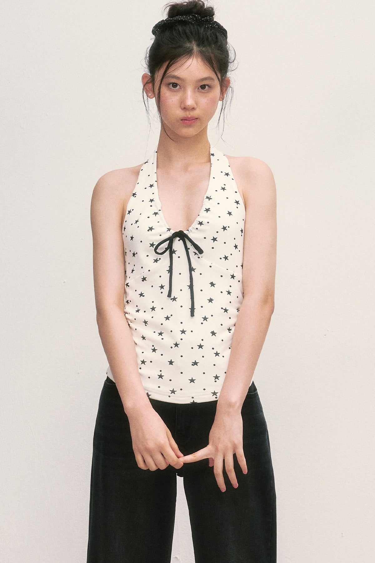 Top halter con estampado de estrellas