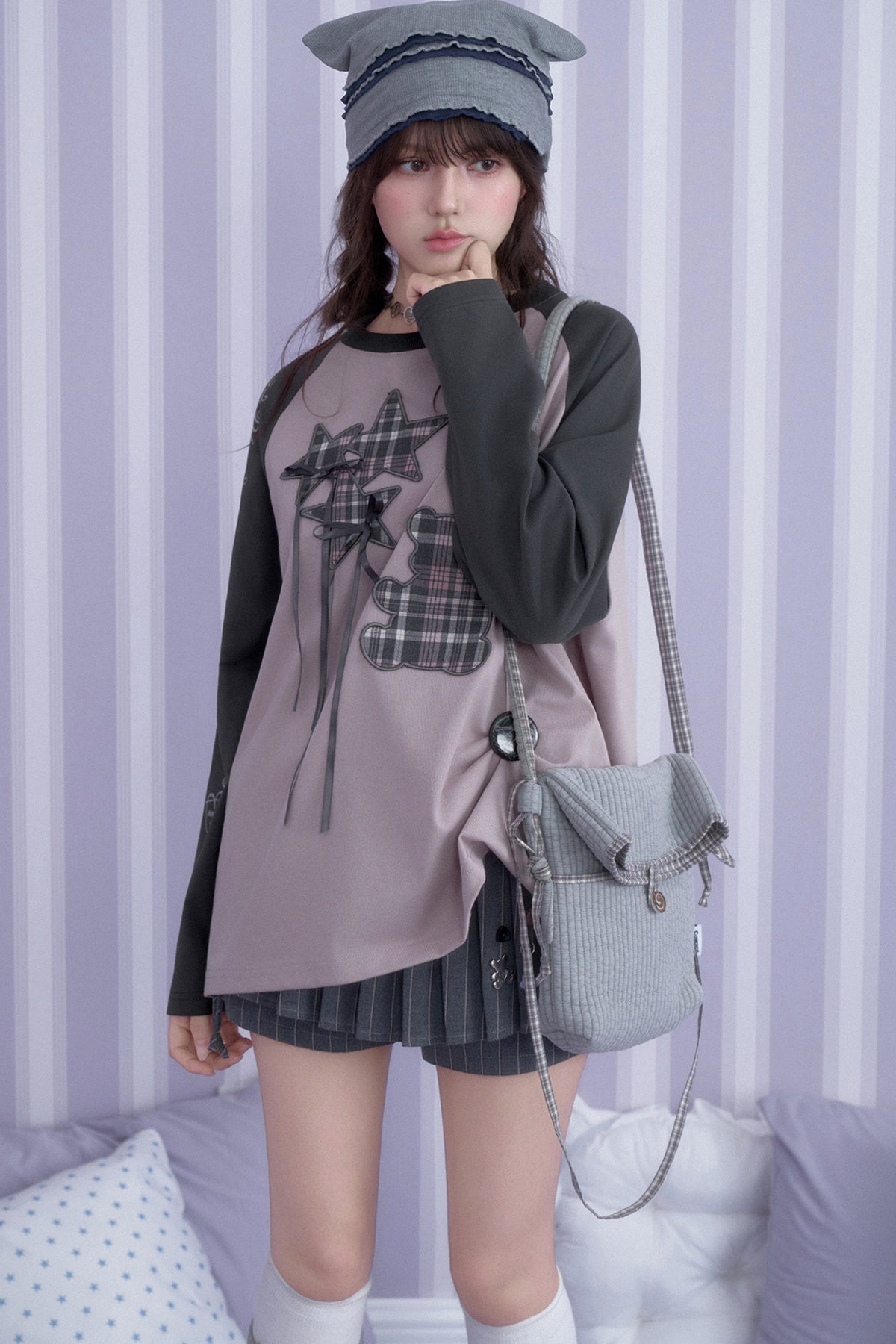 Raglan Sleeve Balloon Bear T-shirt