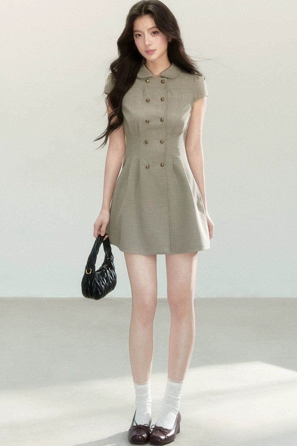 Retro-Preppy-Kleid mit Puppenkragen