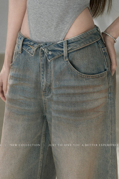 Low-Rise Complex Denim Pants