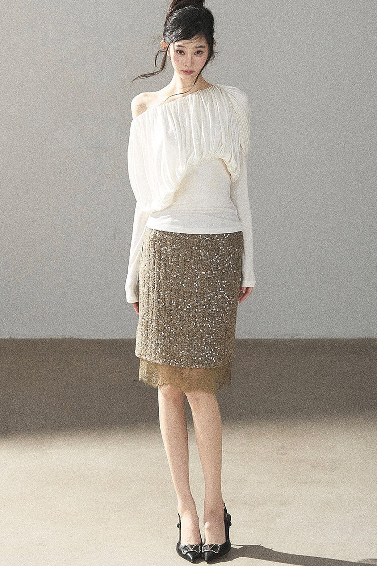 Off-Shoulder Long-Sleeve Cinched T-Shirt