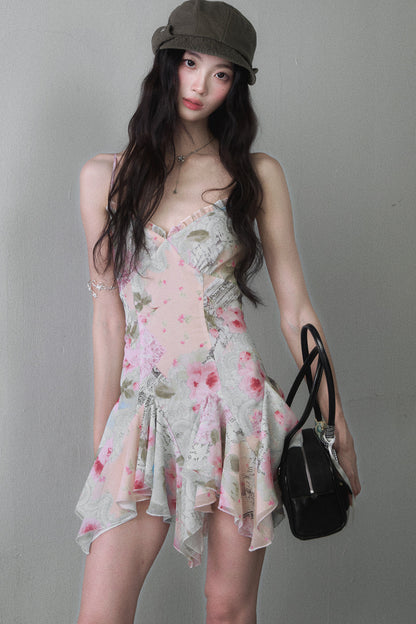 Asymmetrisches Trägerkleid mit Blumenprint