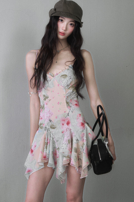 Vestido de tirantes con estampado floral asimétrico