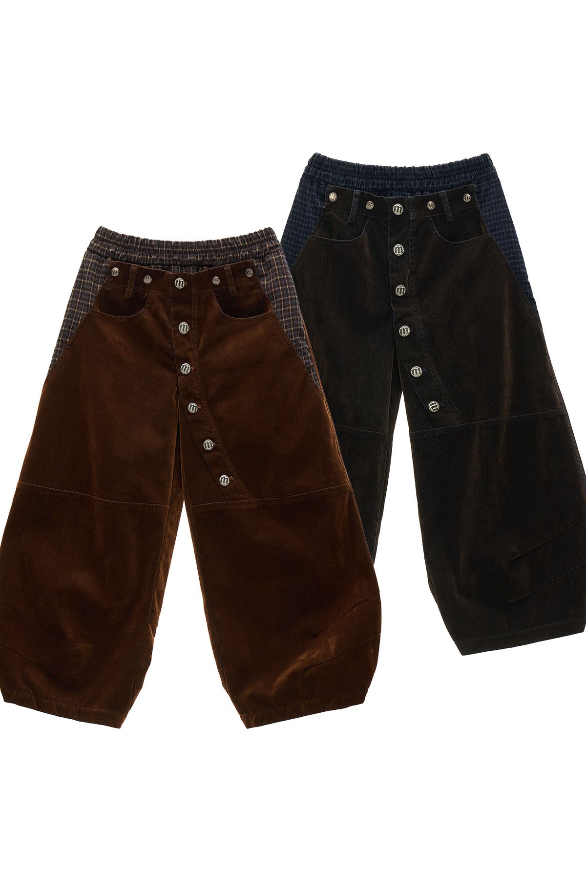 Jeans cropped a quadri con applicazioni floccate e a toppe
