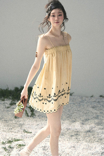Double-Sided Wave Hem Dress