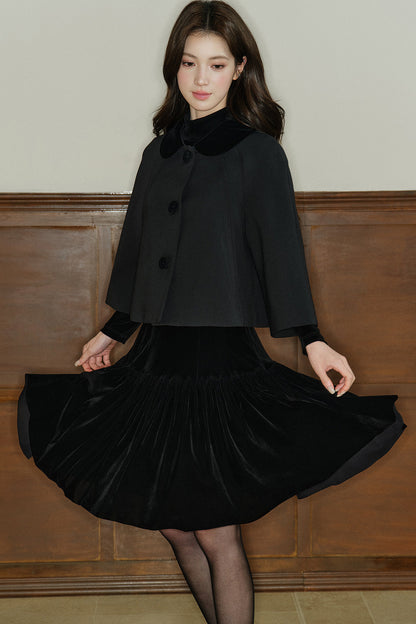 Short Velvet Doll Collar Cape