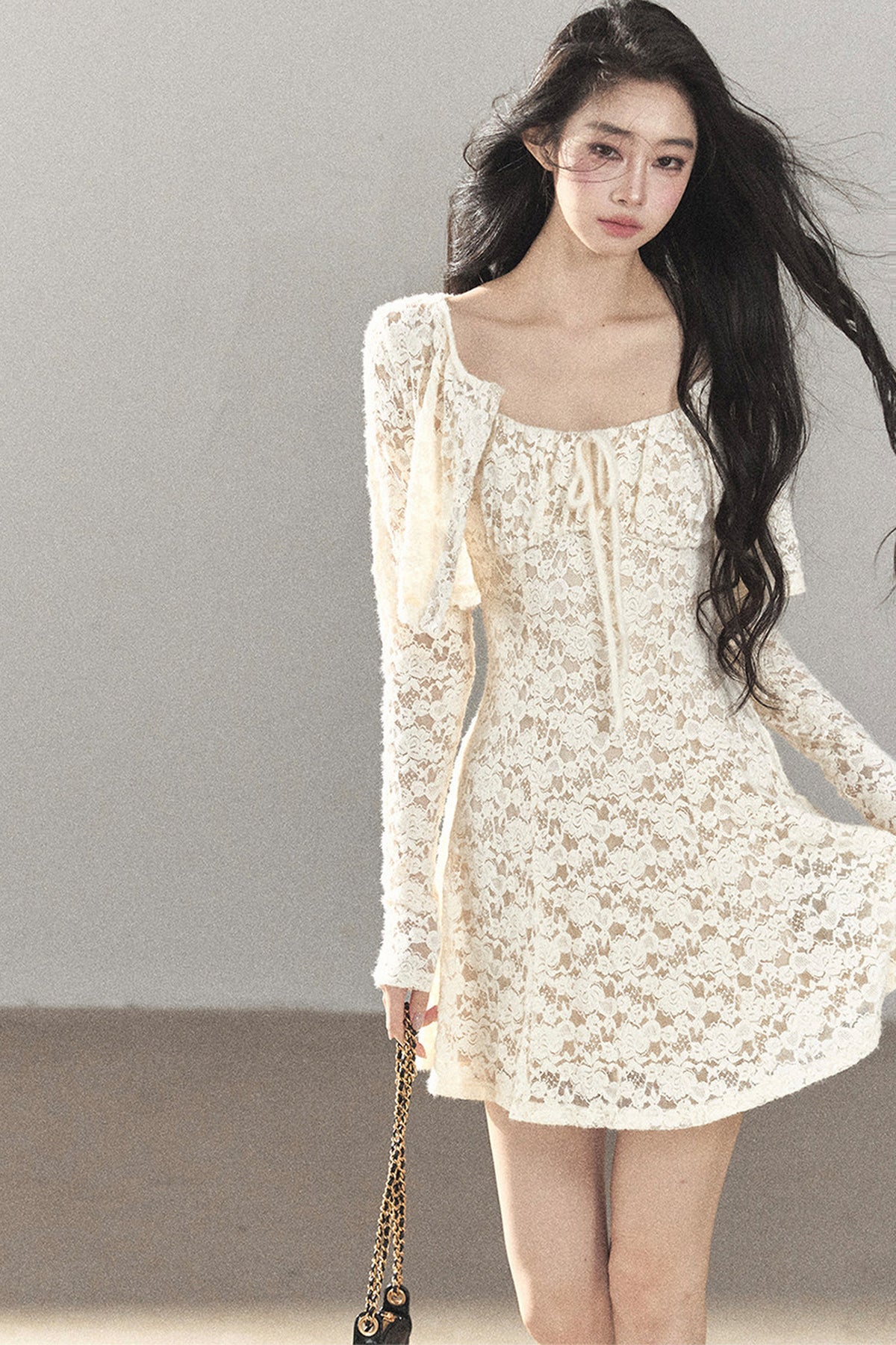 Ensemble robe bouffante ajourée en dentelle et veste