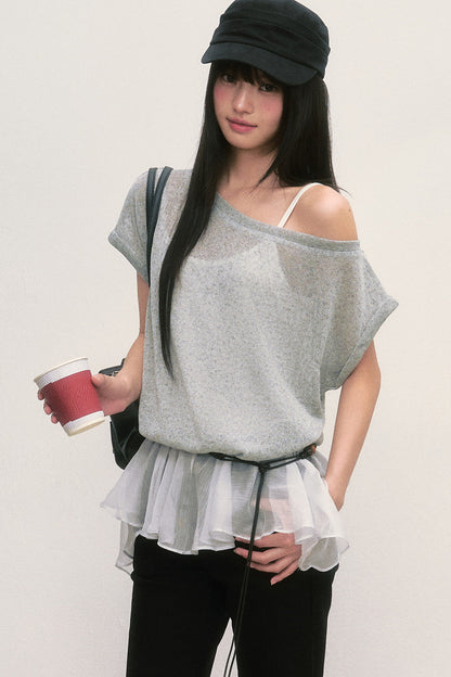 Top con inserti e spalle scoperte