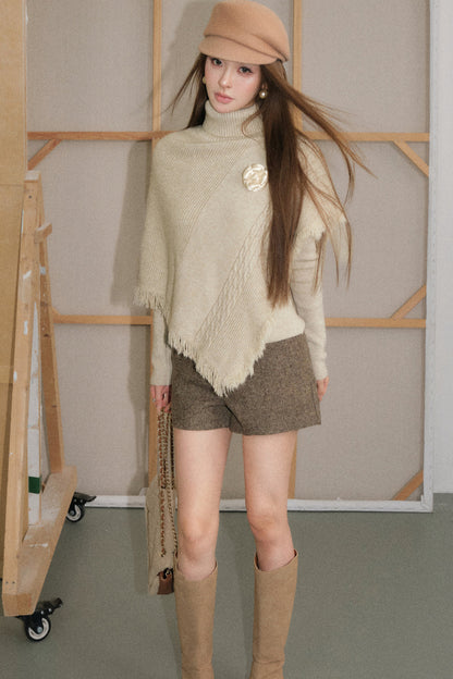 Oatmeal Tassel Cape Shawl Sweater And Shorts Set-Up