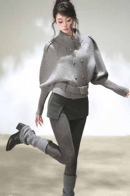 Capejacke mit vertikalem Rippstrick und Fledermausärmeln