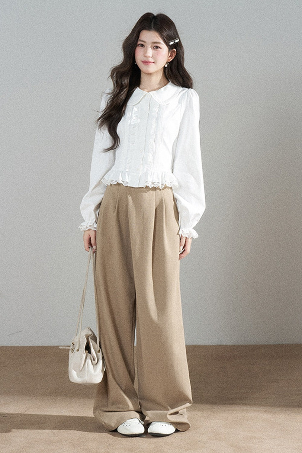 White Long-Sleeved Loose Pullover Doll Collar Shirt