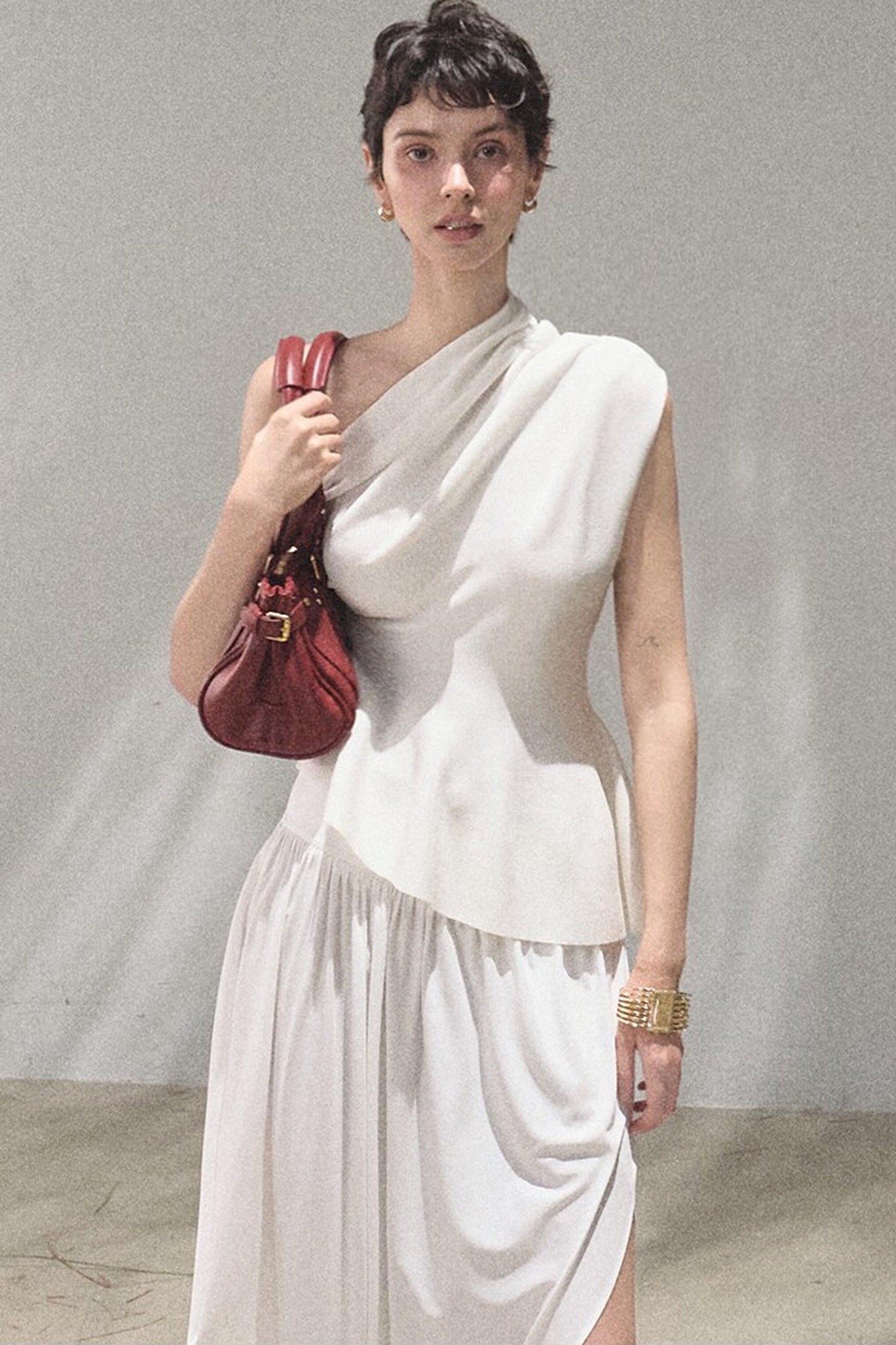 Irregular High-Waisted White Slit Skirt