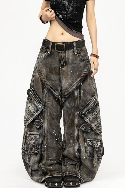 Pantalones vaqueros deconstruidos retro