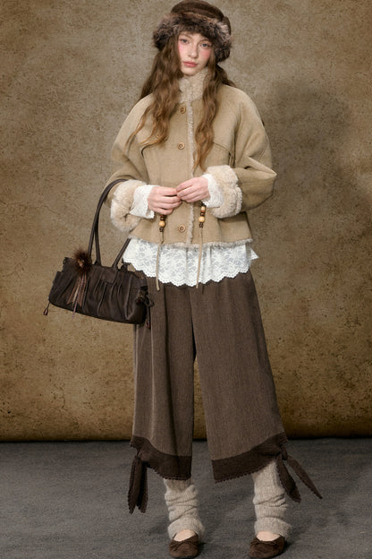 Dicke Plüschjacke mit Revers