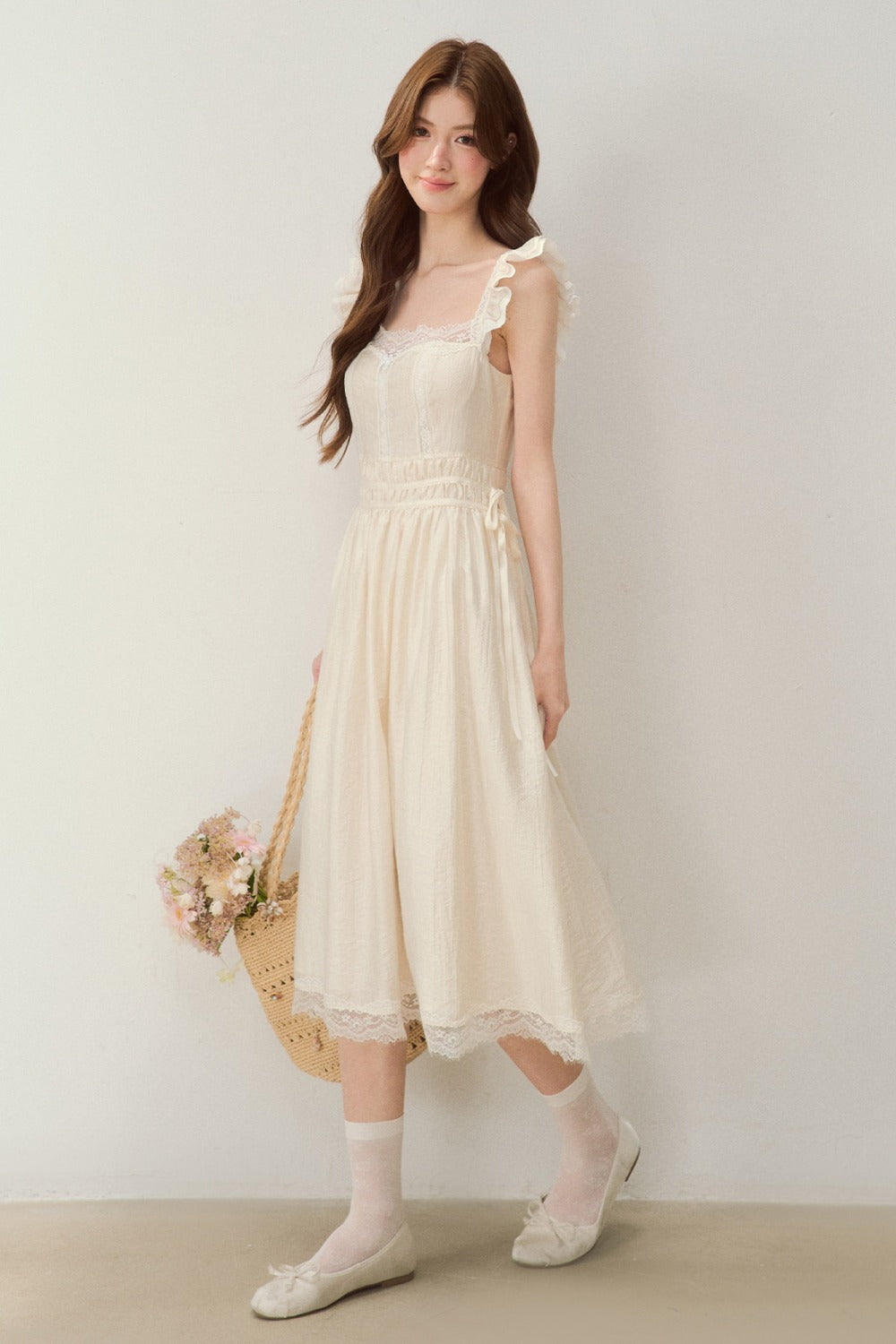 White Shell Lace Dress