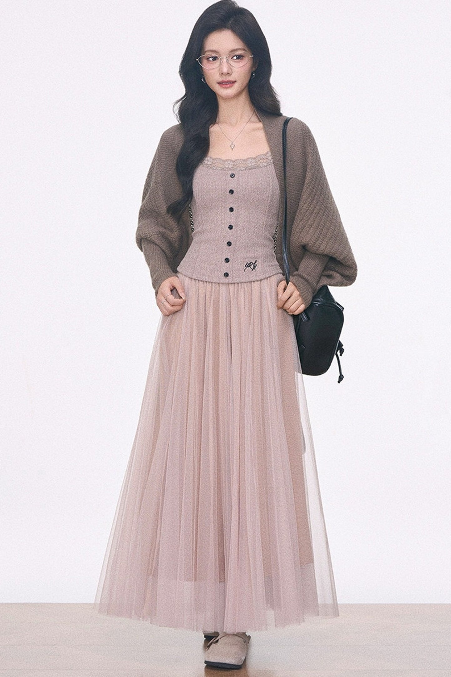 Ensemble 3 pièces en maille avec cardigan à manches chauve-souris et jupe