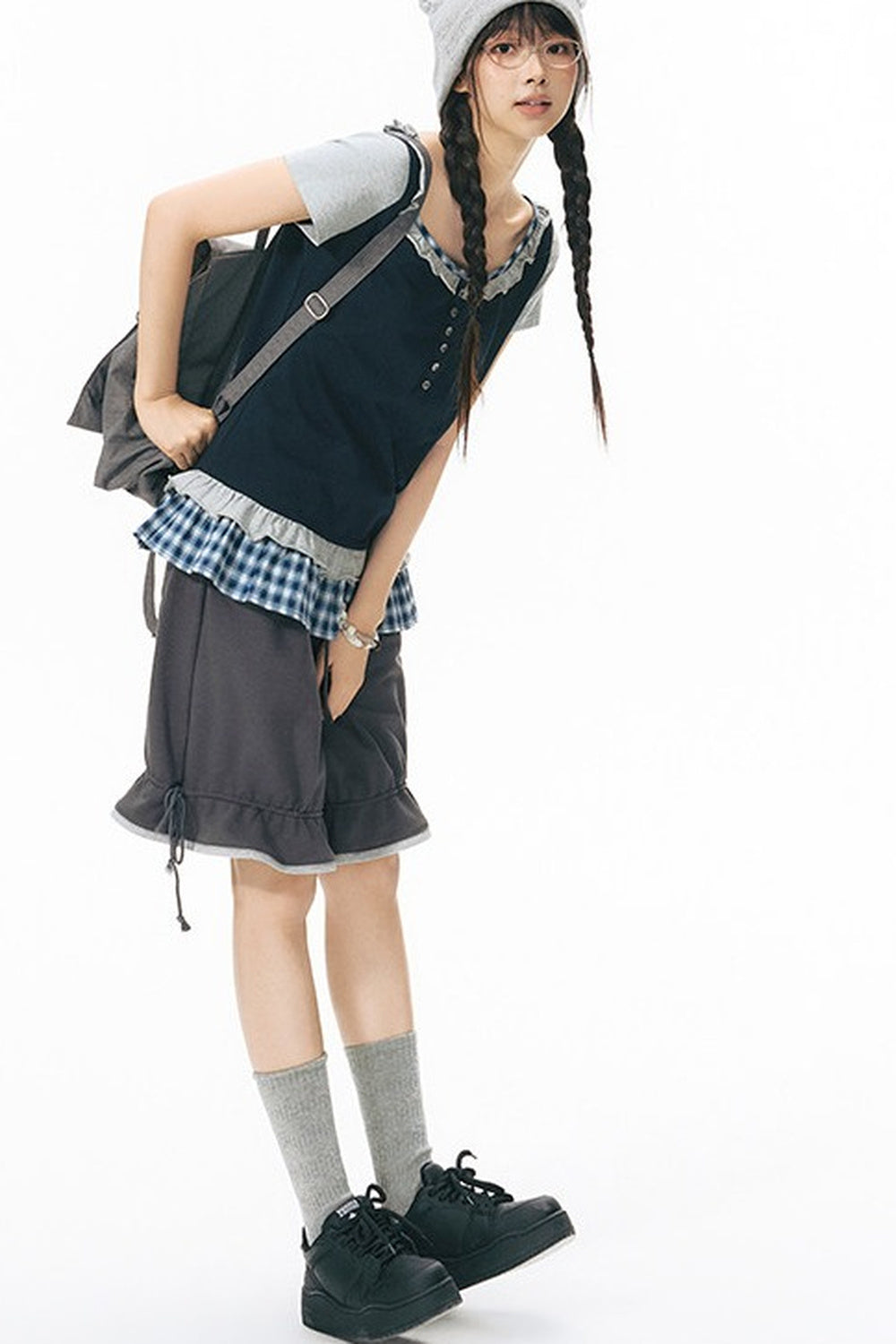 Color-Block Drawstring Elastic Waist Wide-Leg Mid-Length Shorts
