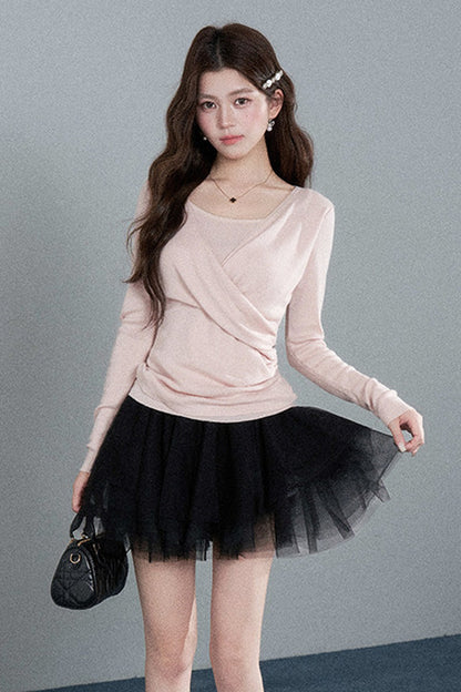 Round Neck Waist-Cinching Knit Top