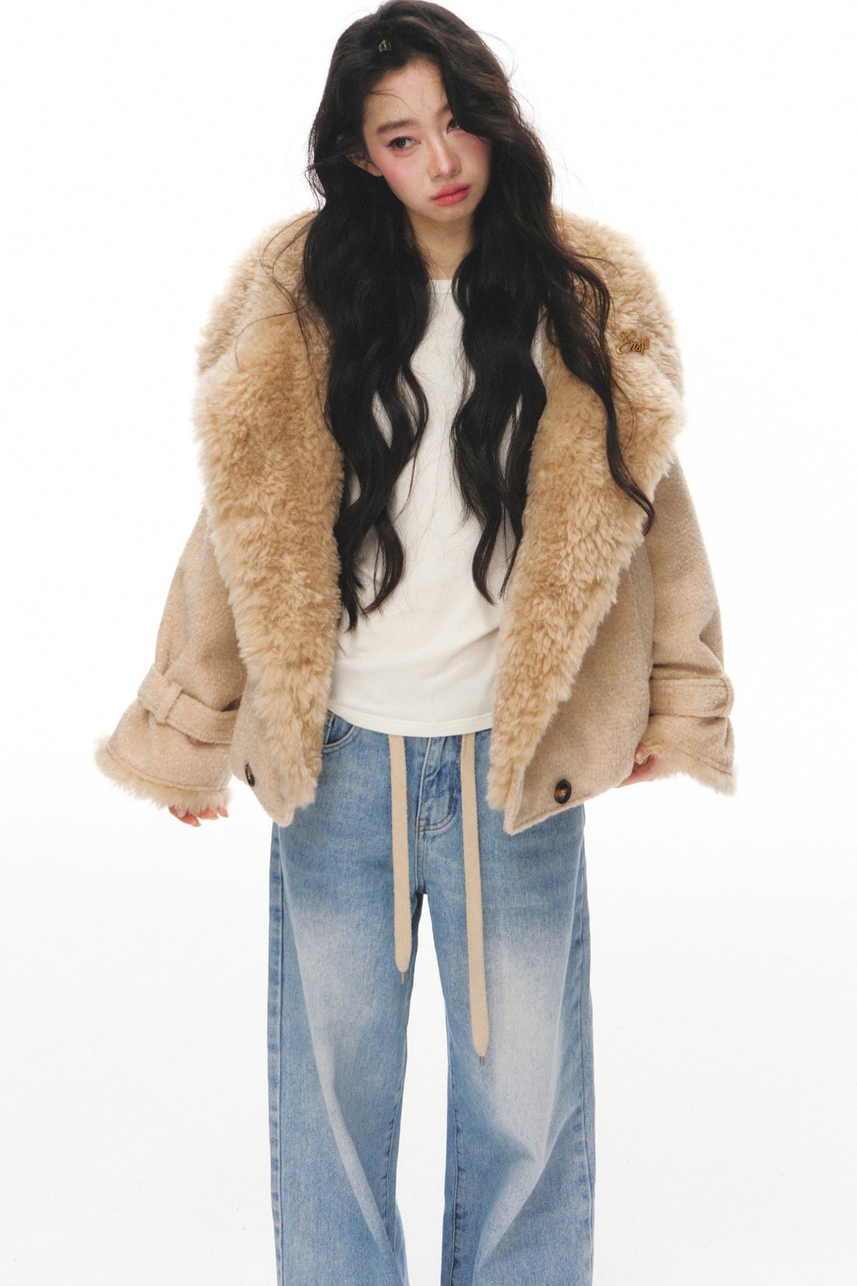 Ensemble veste courte en laine et pantalon