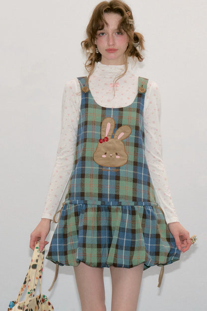 Vestido por capas de cuadros retro con parche de conejo