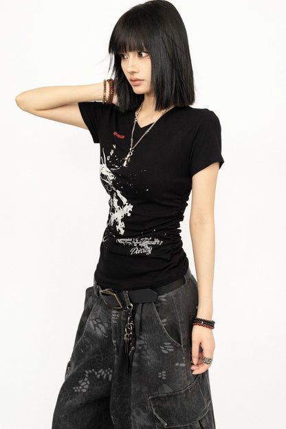 Top retro negro con cuello en V