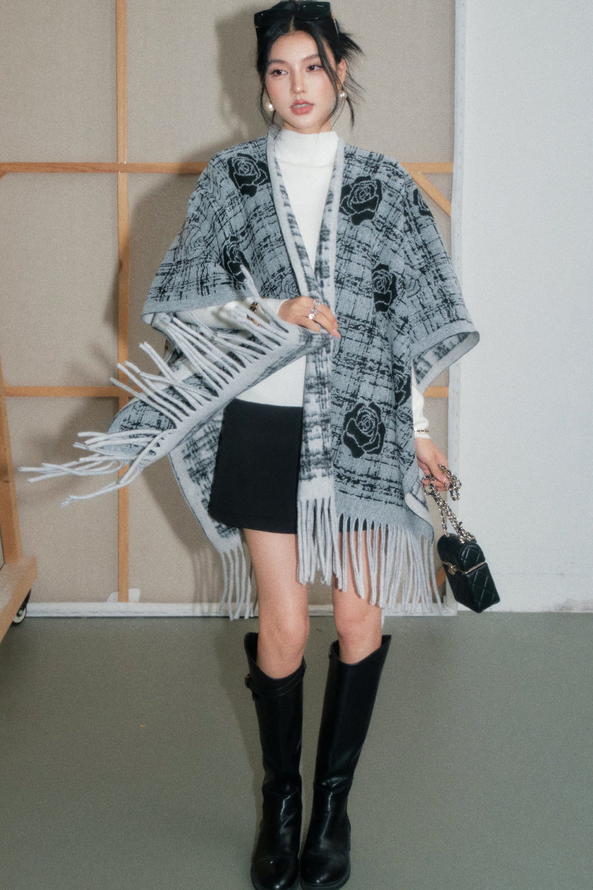 Plaid Rose Tassel Shawl Set-Up