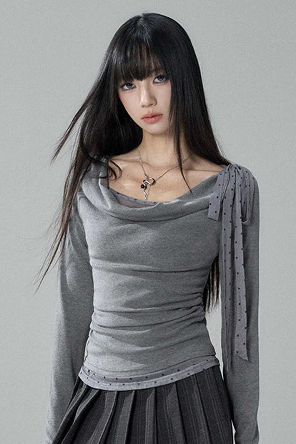 Gray Swing Collar Blouse