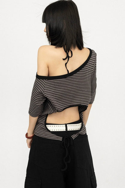 Top a righe color-block con spalle scoperte
