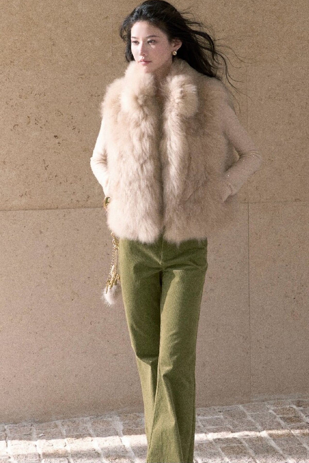 Short Fluffy V-Open Front Fur Vest