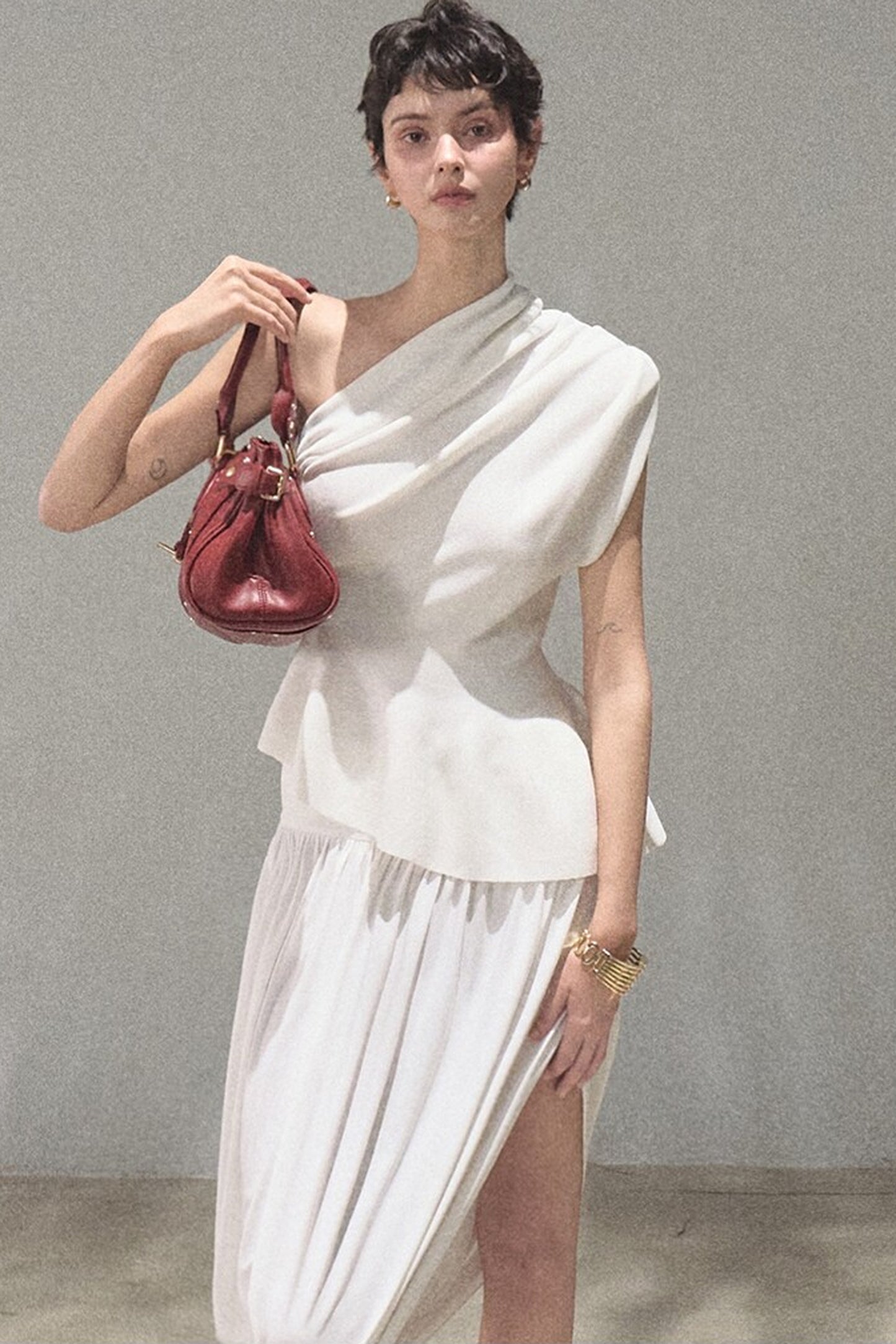 Irregular High-Waisted White Slit Skirt