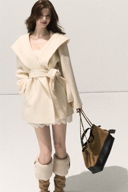 Manteau en laine double face style peignoir