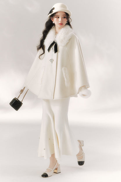 Luxurious Fur Collar Cape
