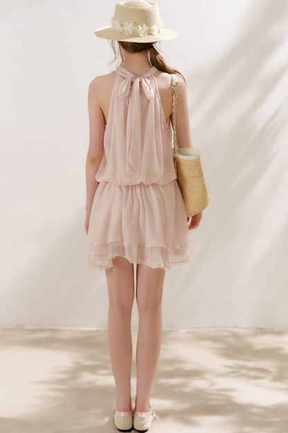 Abito smanicato con scollo all'americana in voile e pizzo