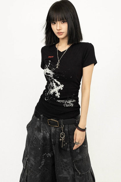 Top retro negro con cuello en V