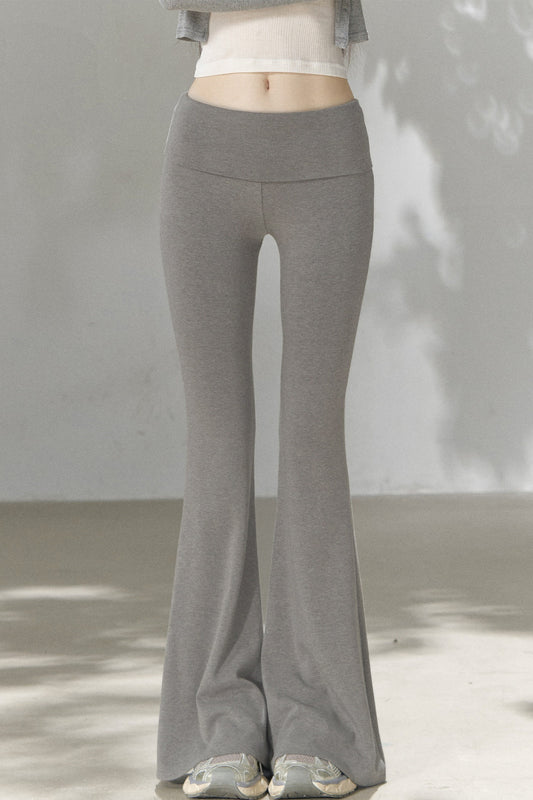 Pantalones acampanados de punto realzadores