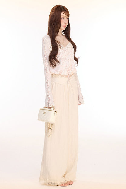Conjunto de cárdigan, camisola y pantalones de encaje floral
