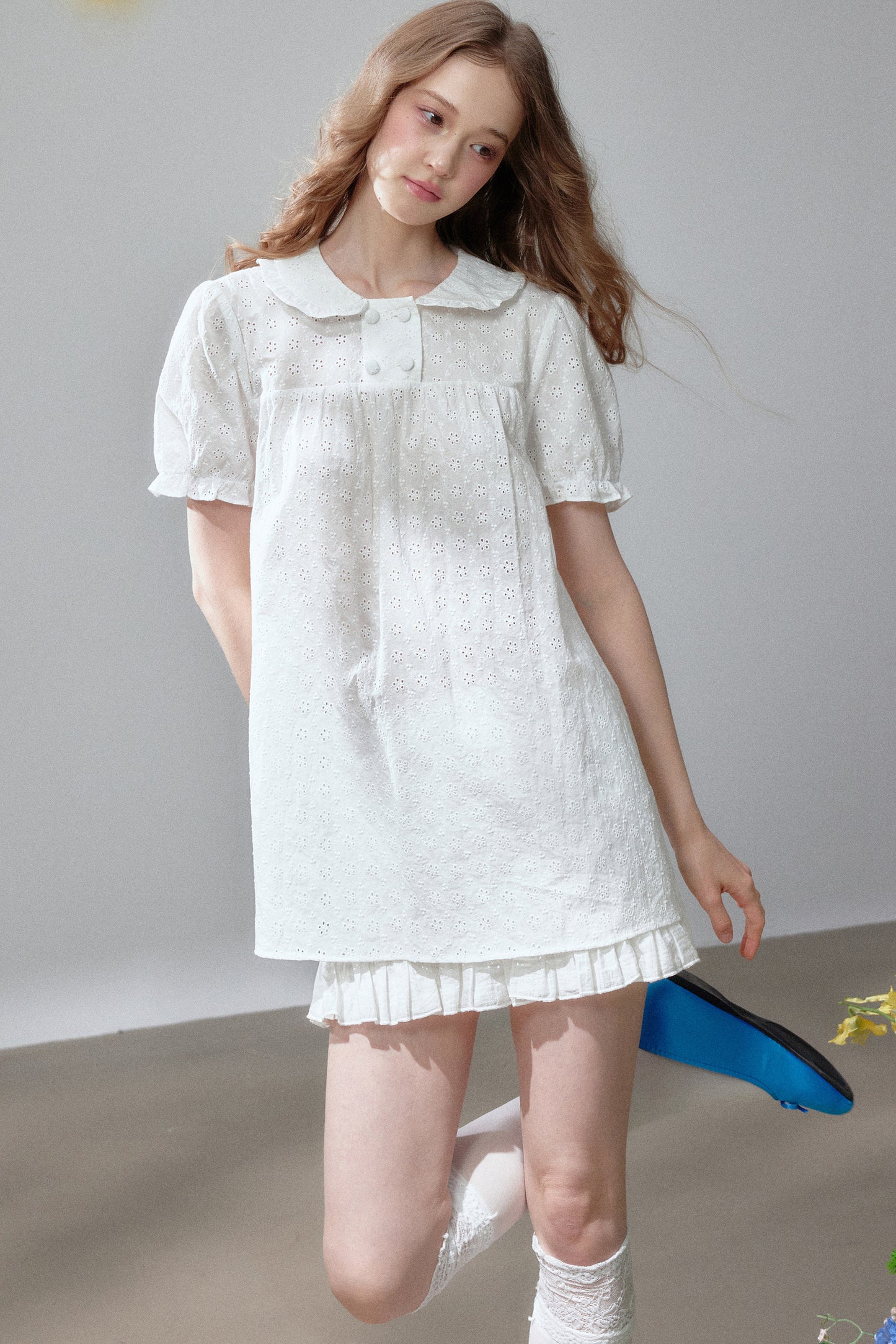 Short Sleeve Hollow Out Doll Collar Top and Skirt Set-Up