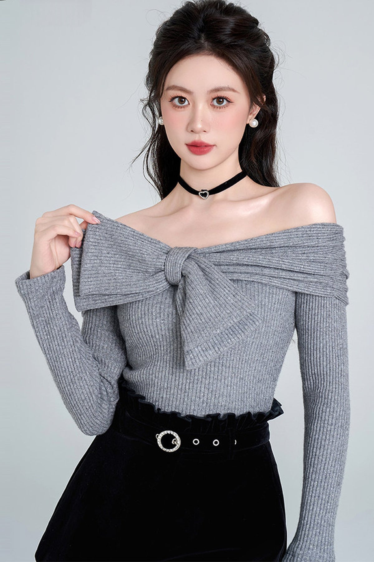 Off-Shoulder Bow Knit Pullover