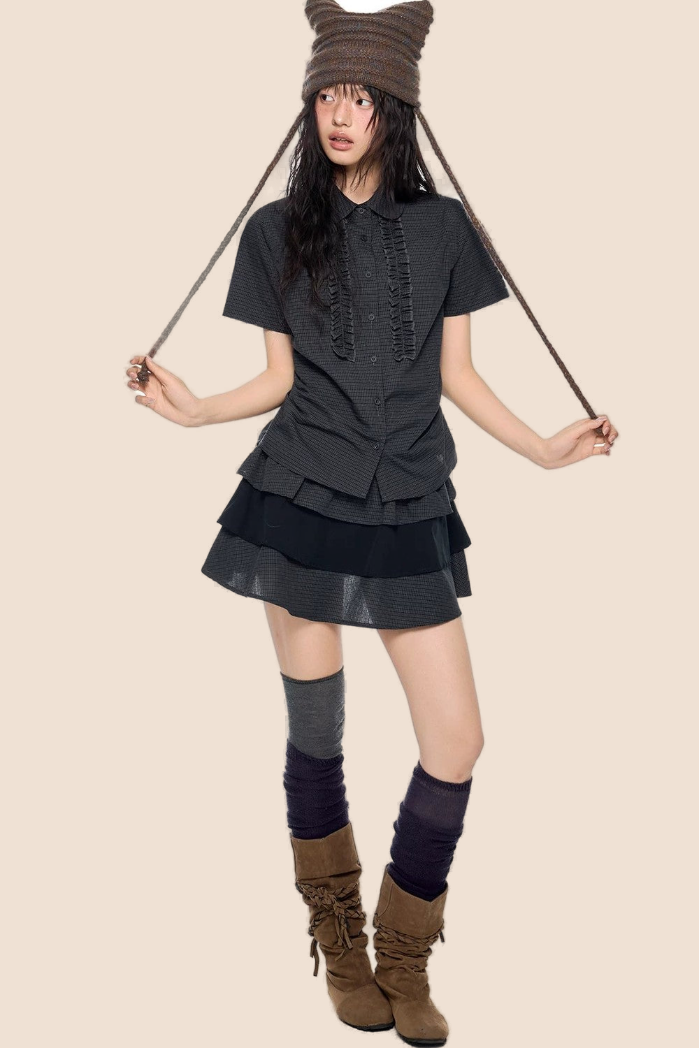 Ensemble chemise à carreaux et jupe à volants