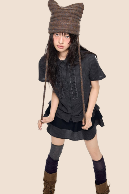 Ensemble chemise à carreaux et jupe à volants