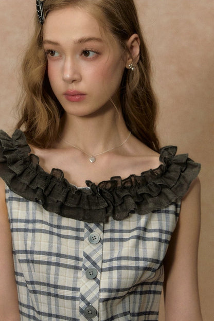 Robe d’été à carreaux et dentelle