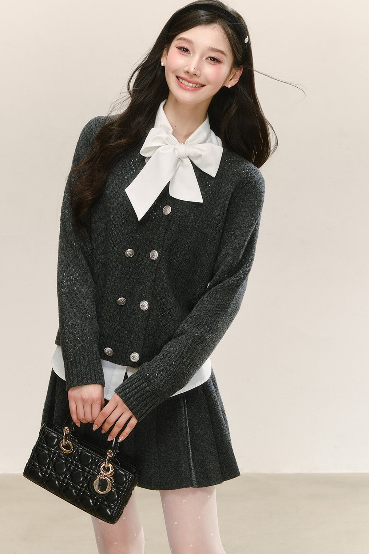 Gray Double-Breasted Knit Jacket Bow Tie Shirt Set-Up