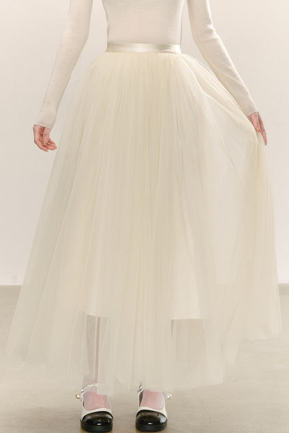 High-Waisted Loose-Fitting A-Line Mesh Skirt