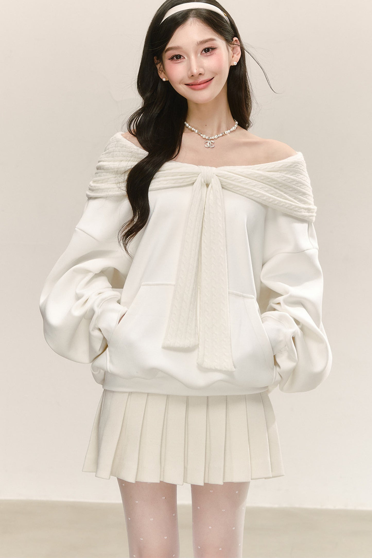 White Knitted Patchwork Hooded Sweatshirt Set-Up