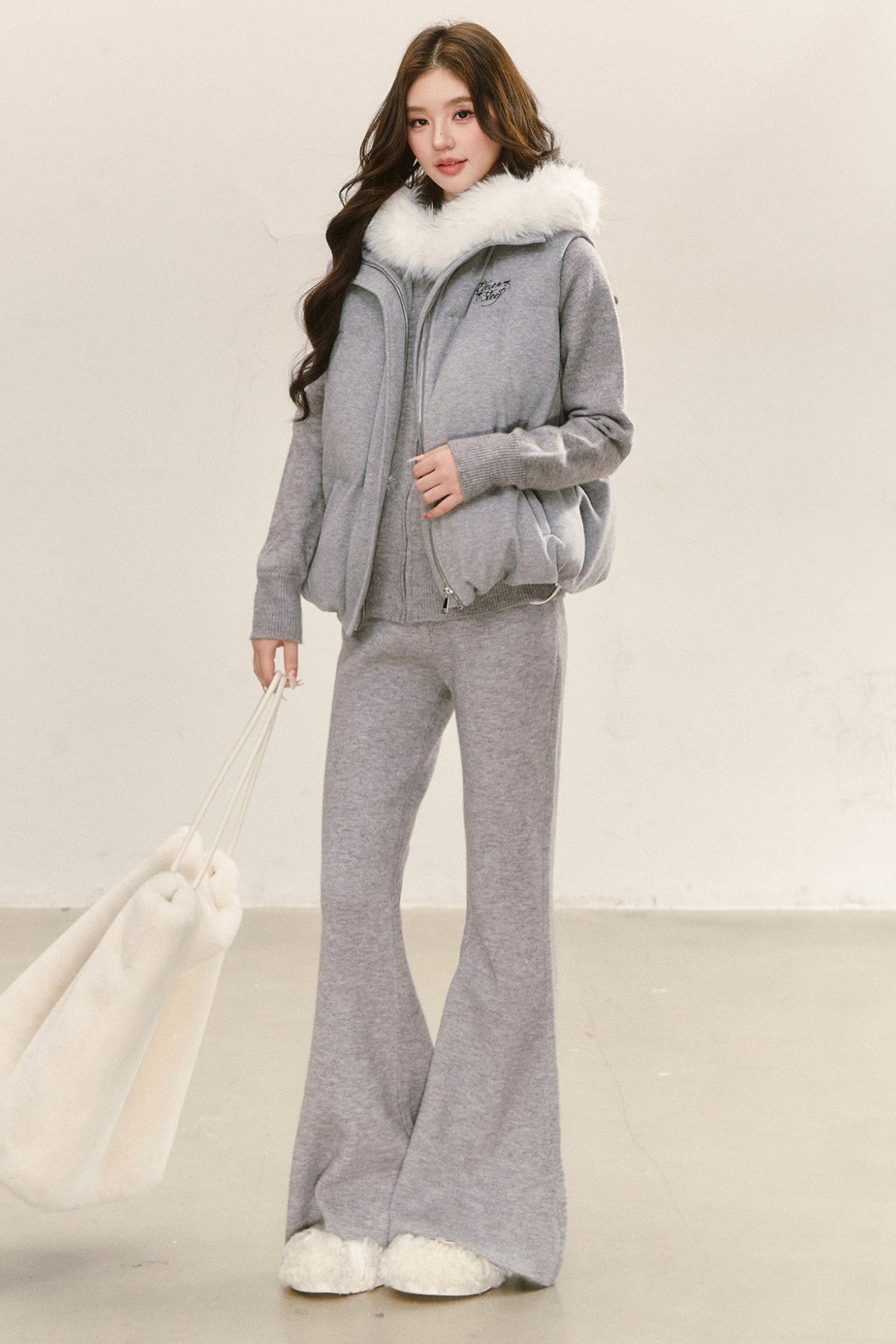 Ensemble haut en maille à flocons avec capuche et col en fourrure