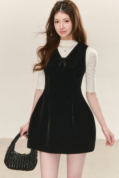 Black Waist-Cinching Sleeveless Dress