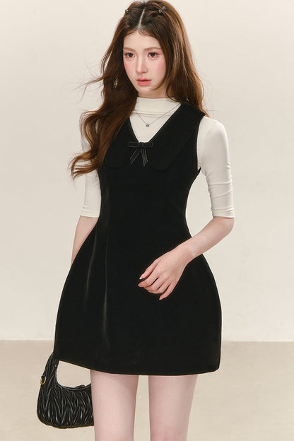Black Waist-Cinching Sleeveless Dress